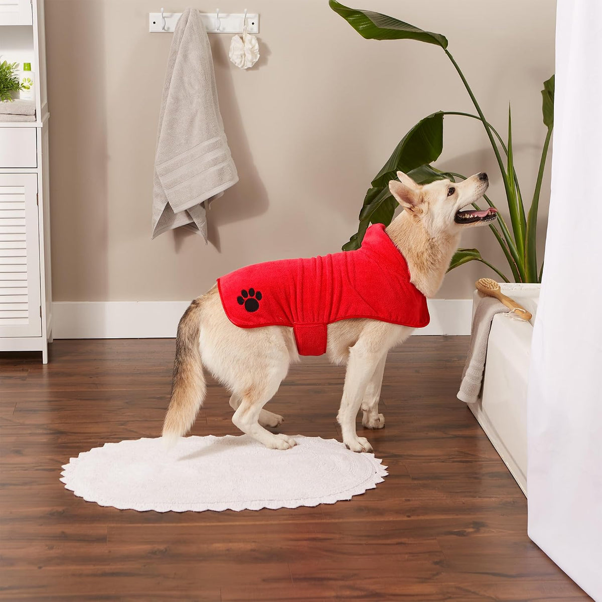 Pet Robe Collection Embroidered Absorbent Microfiber Bath Robe with Adjustable Closure, for Dogs & Cats, Large, Red